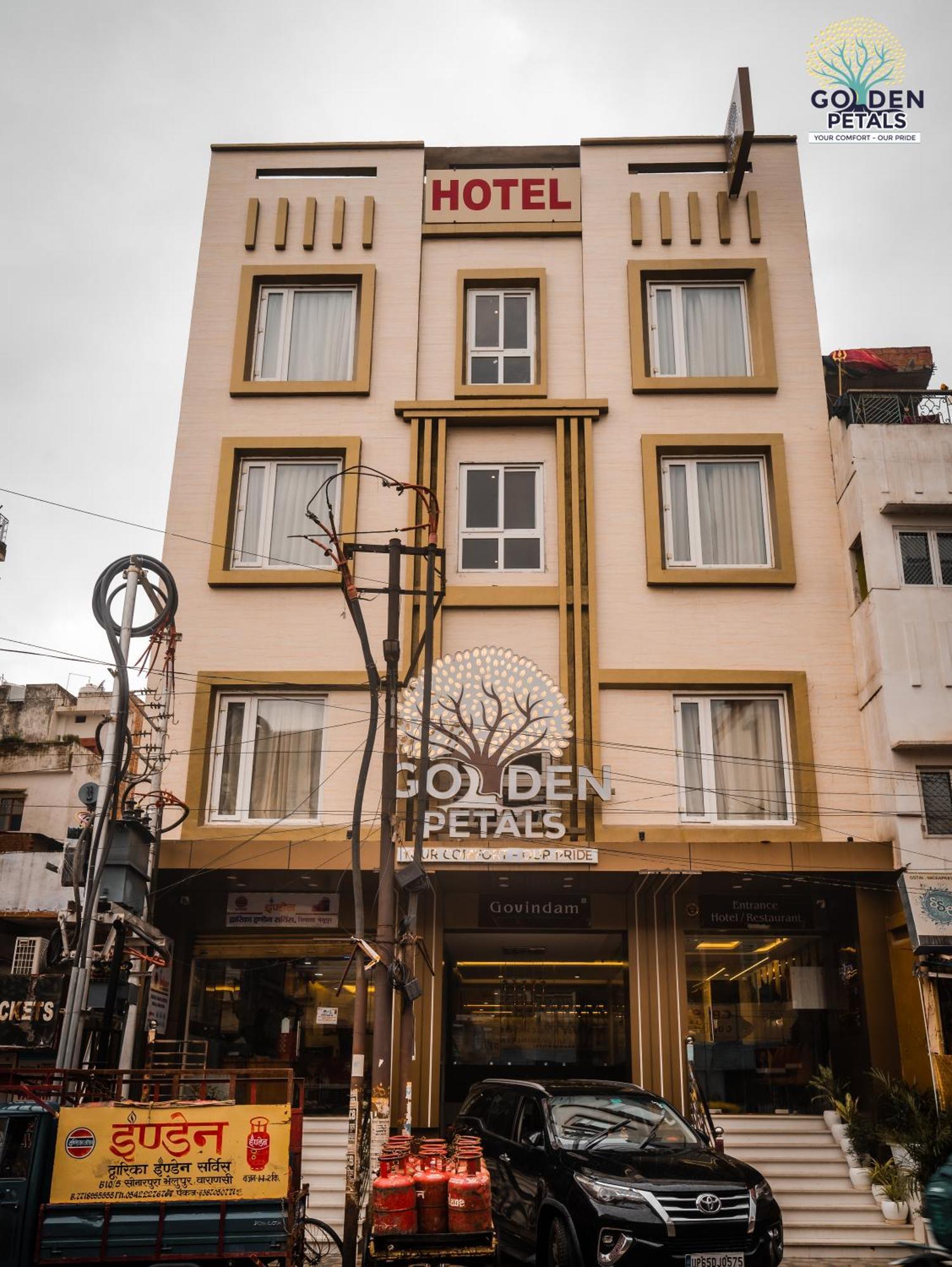 Hotel Golden Petals Βαρανάσι Εξωτερικό φωτογραφία