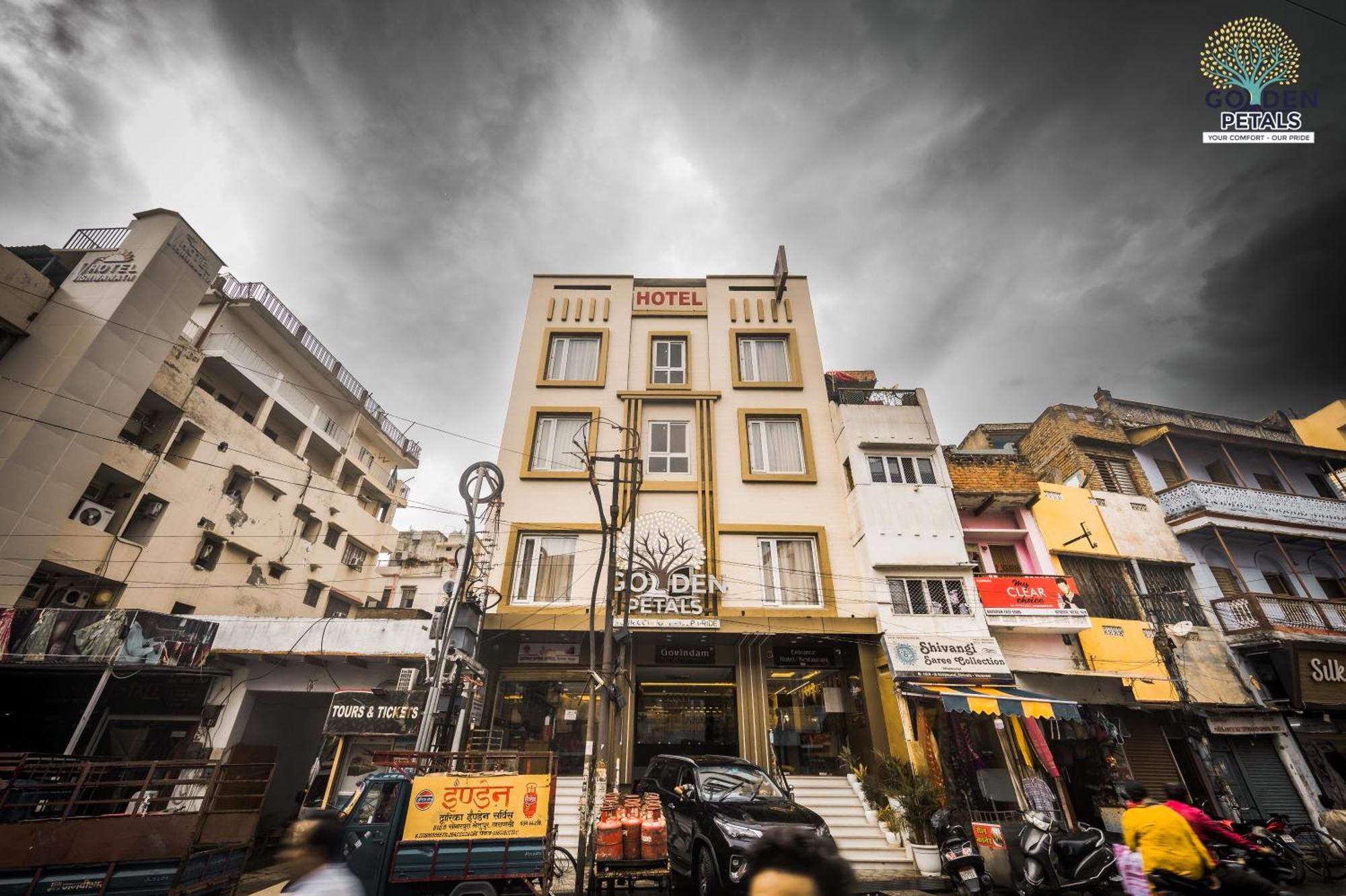 Hotel Golden Petals Βαρανάσι Εξωτερικό φωτογραφία