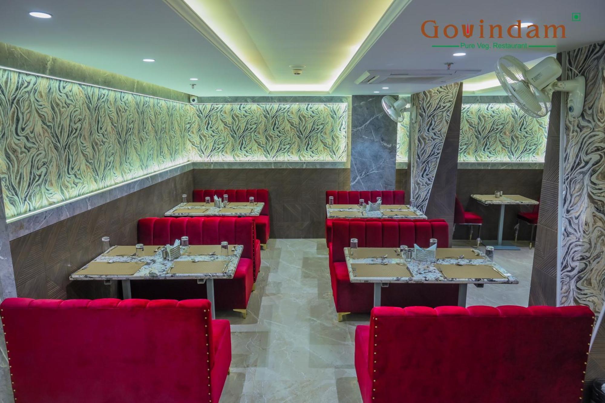 Hotel Golden Petals Βαρανάσι Εξωτερικό φωτογραφία