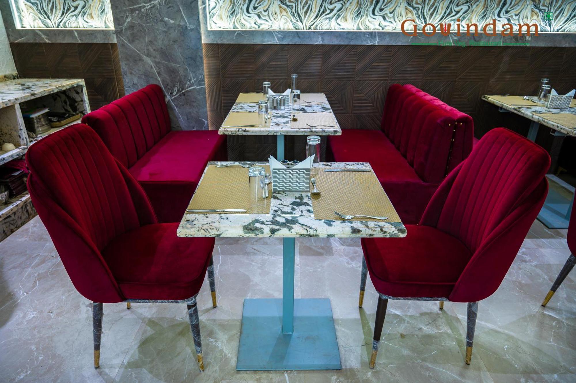 Hotel Golden Petals Βαρανάσι Εξωτερικό φωτογραφία